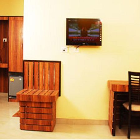 Didi Hotel Lucknow Eksteriør bilde