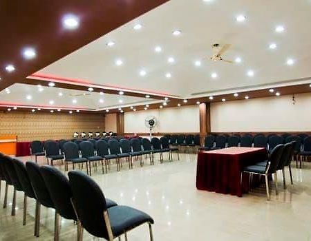 Didi Hotel Lucknow Eksteriør bilde